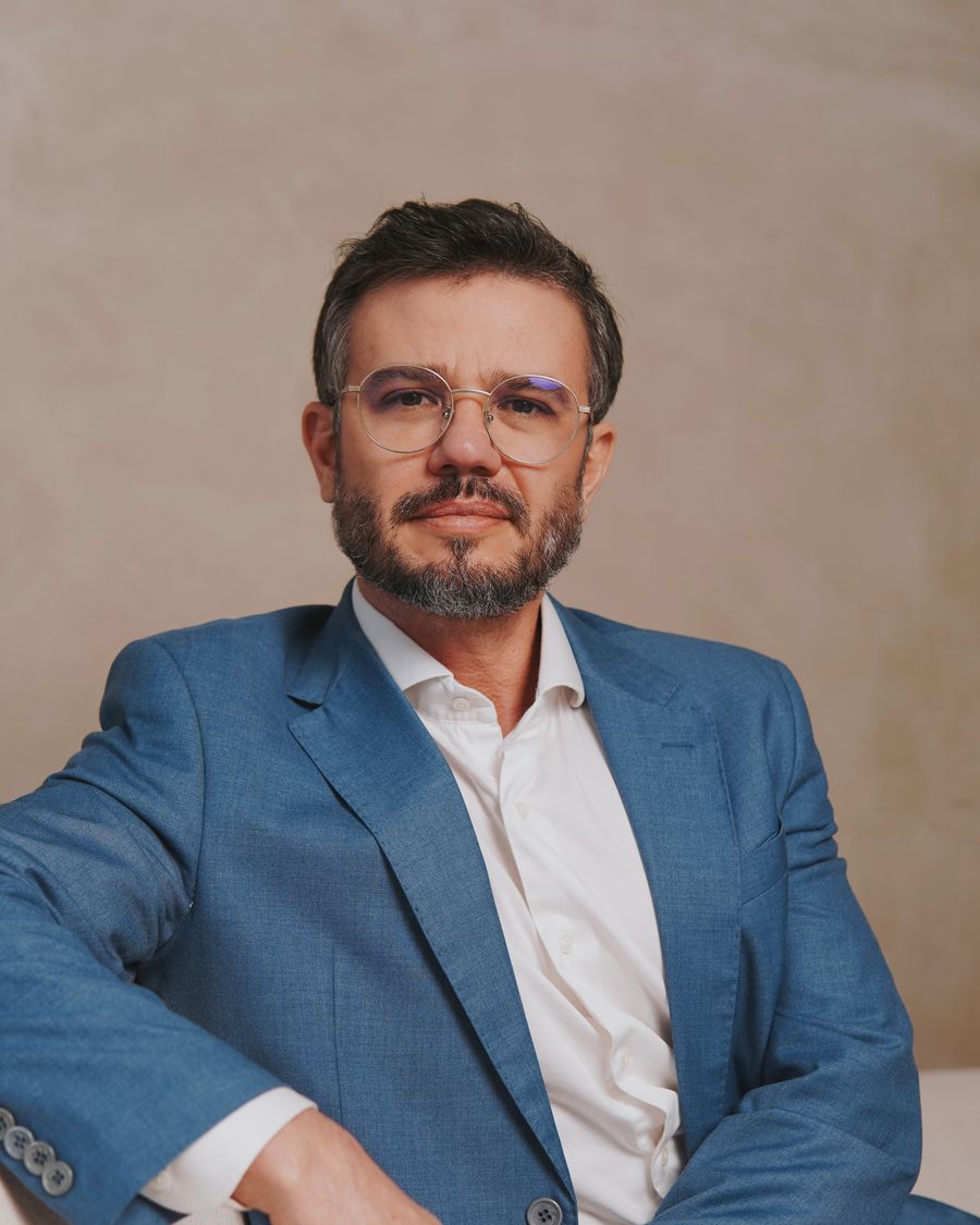 Dr. Diego Aguiar